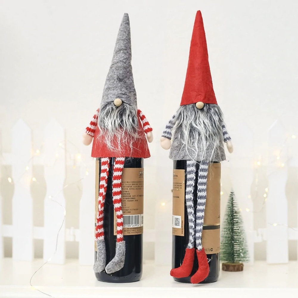 Christmas Gnome Wine Bottle Cover Topper deco